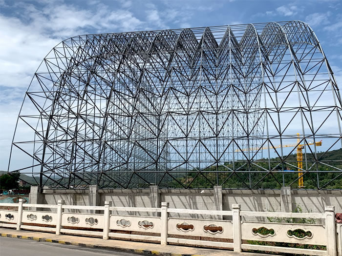赤峰山寨矿储煤棚网架